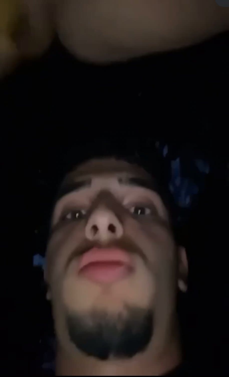 Südländer Moslem Lässt Sich Fotze Schmecken / Muslim Eats Out Her Pussy