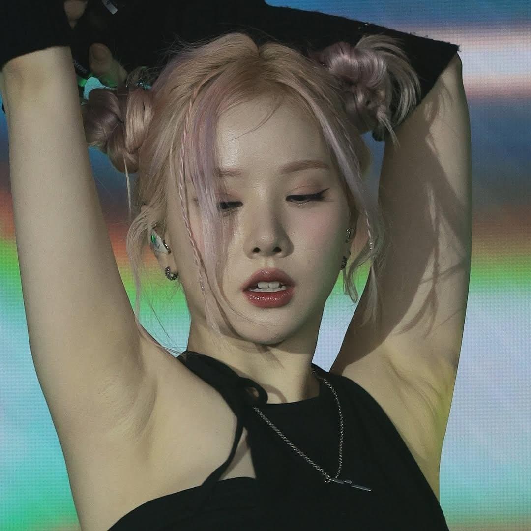 Fap to armpit kpop