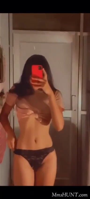 Indian teen girl get blowjob and fuck