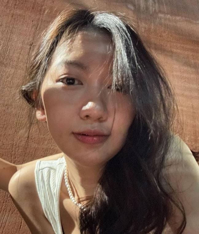 Click to view full size Asian wife spread legs to show off her tight pussy