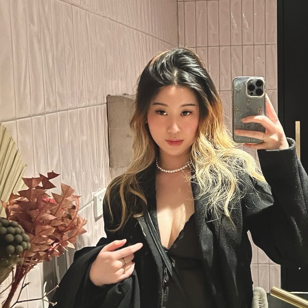 Click to view full size Sexy/Hot Women