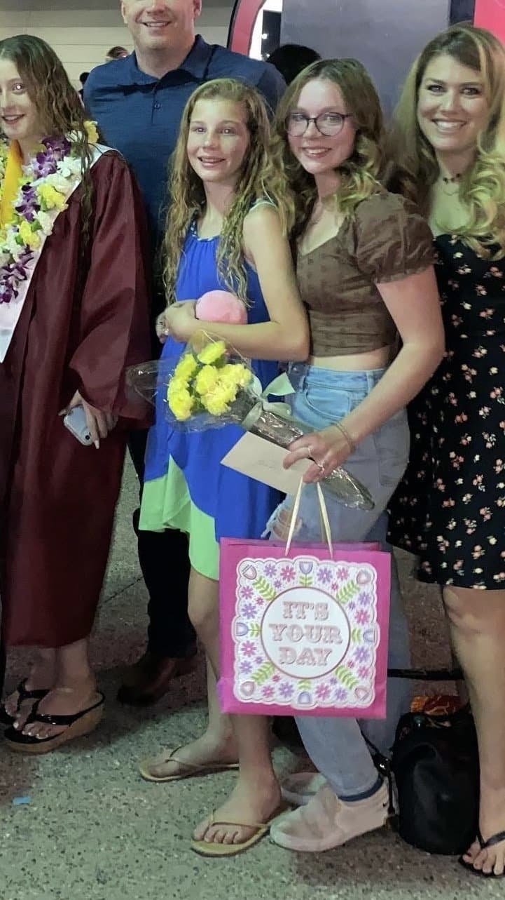 Sexy busty high school teacher Mandi Casillas Bolinger is so sexy and has perfect feet