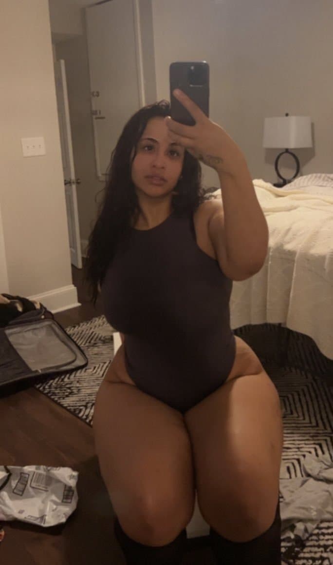 Click to view full size Bryanna Ivŷ