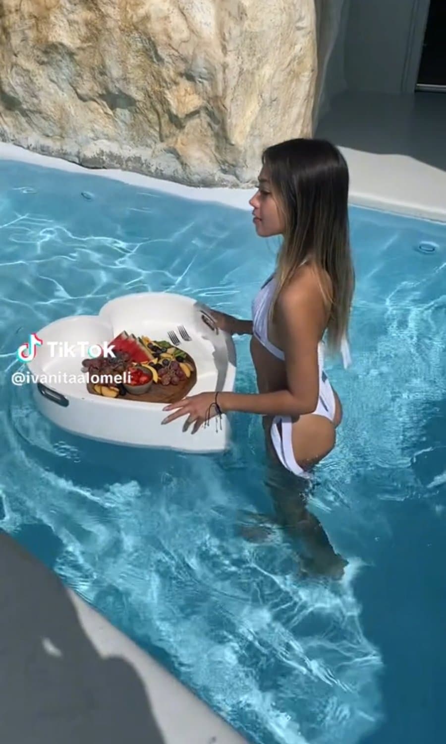 Ivanita Lomeli - Perfect Cumslut