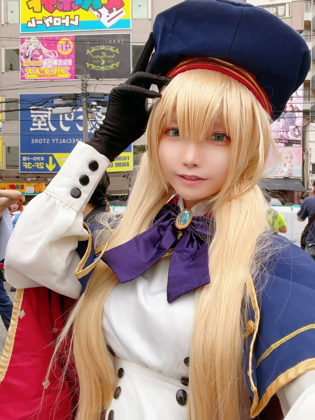 japanese cosplayer