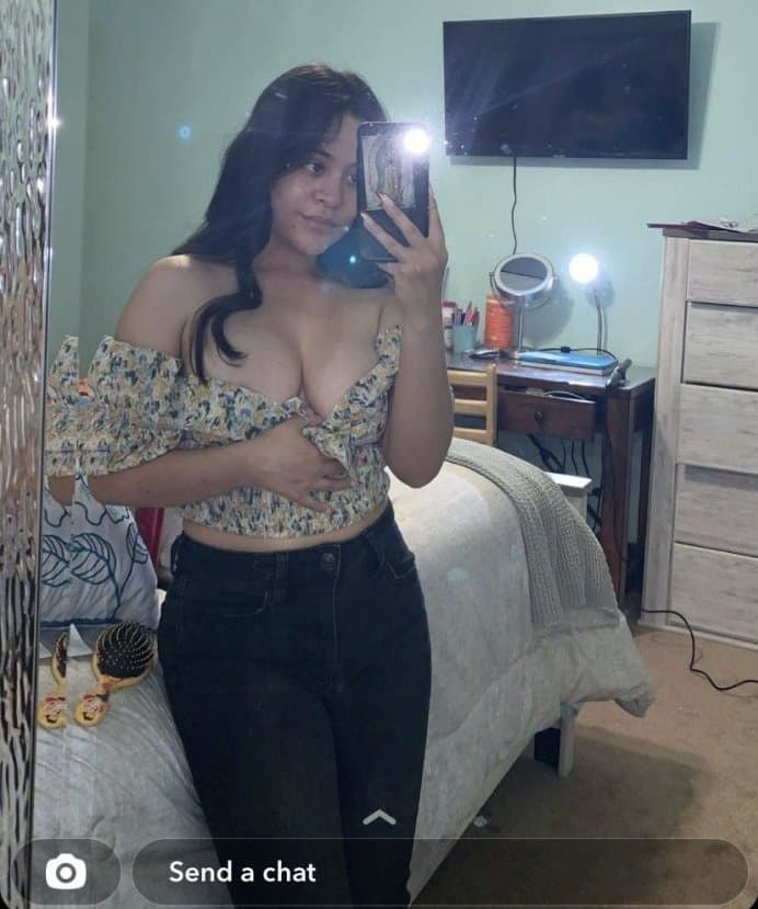 LATINA TEENS BIG TITTIES BOUNCING