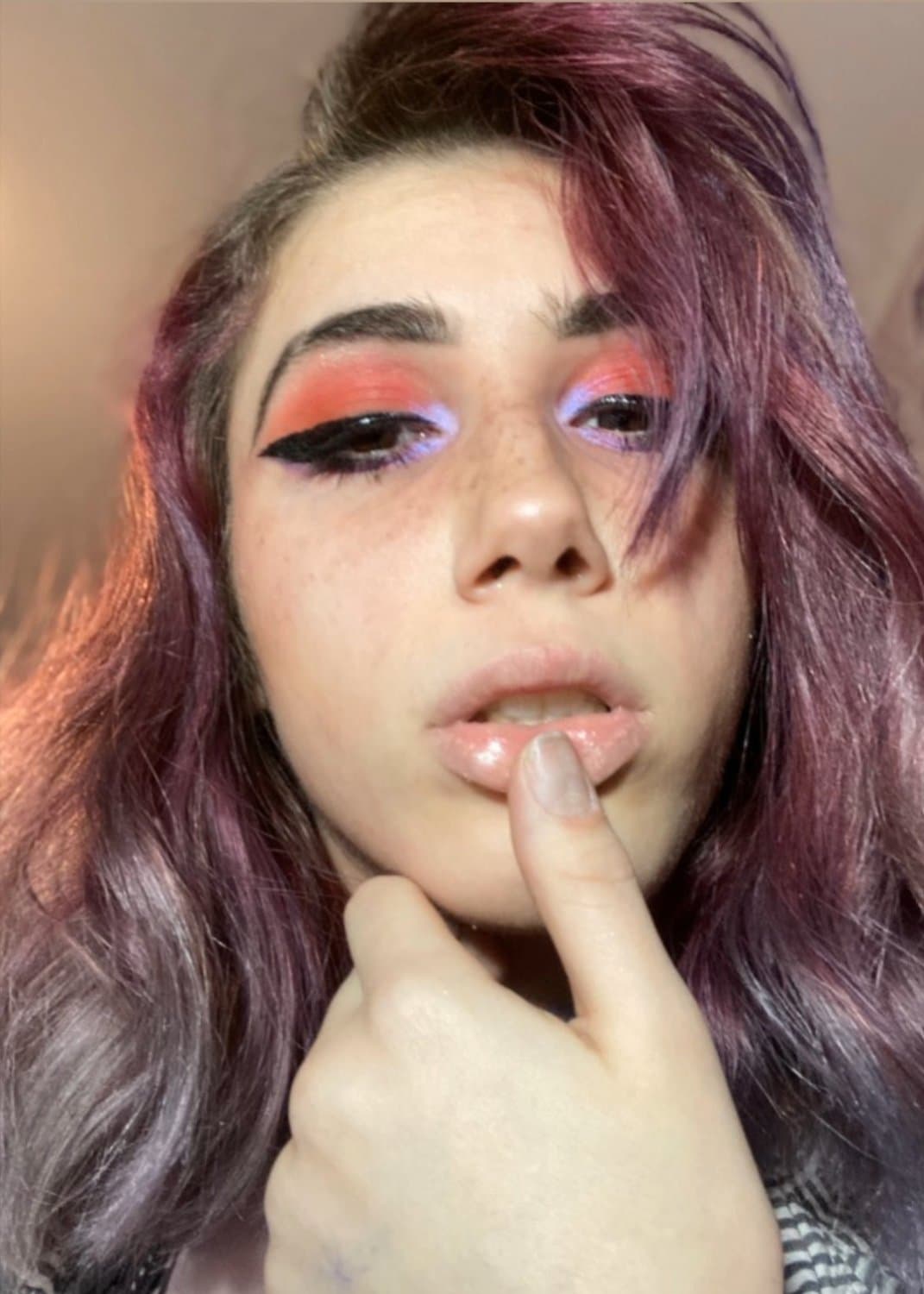 Click to view full size Emo teen nudes