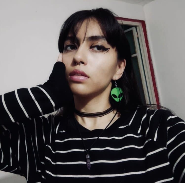 Gigi Porn - I undressed my friend Gigi from College with AI to see her delicious pussy