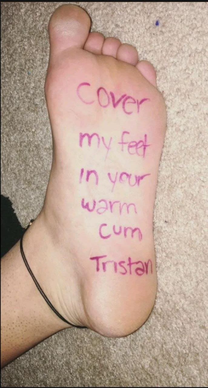 Jenn@ C@lderon Feet, Self Worship, Joi, and Footjob Sim