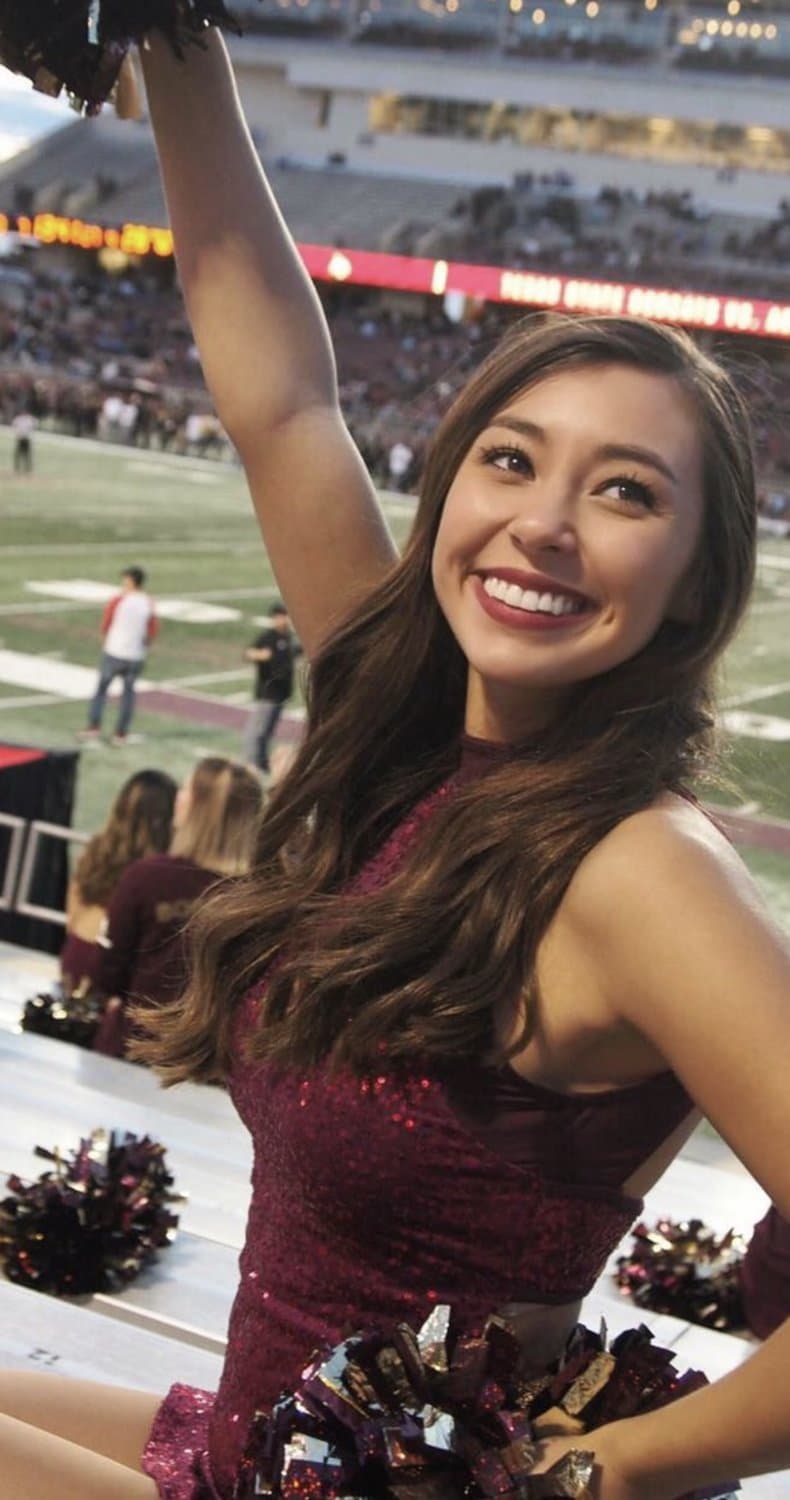 Former Texas state dancer is the prefect 10/10. Huge tits , tight body , fat ass , beautiful face
