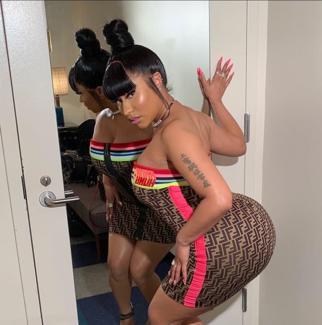 Nicki Minaj Jerk Off Instructions