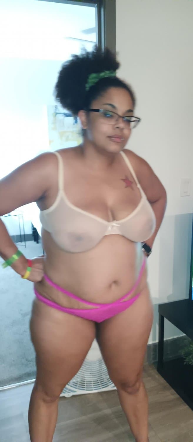 Click to view full size Sexy ebony Reddit girl