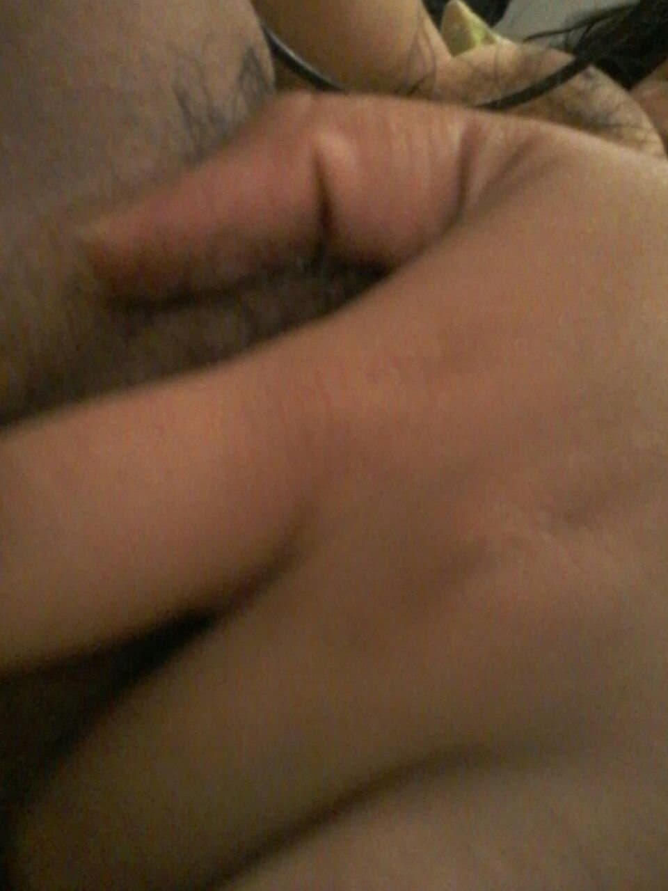 Click to view full size Mi ex Masturbándose para mí ❤️