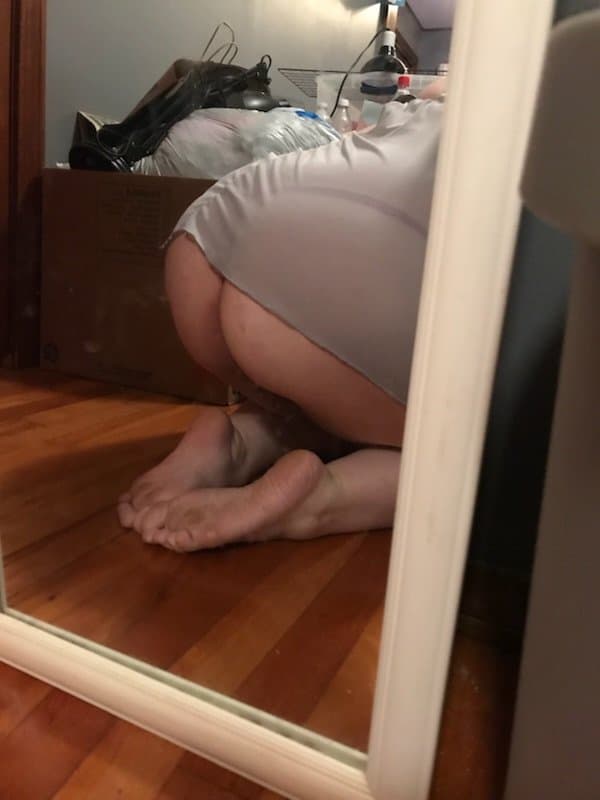 Save and post before I delete! Krysta, 30, Maine