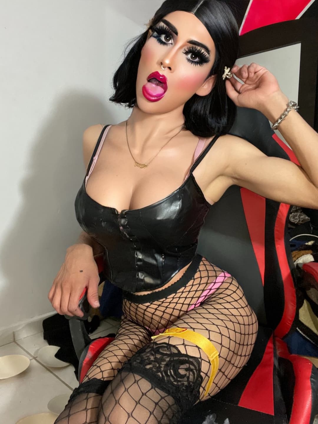 Latina ts quiere sexting por telegram ❤️