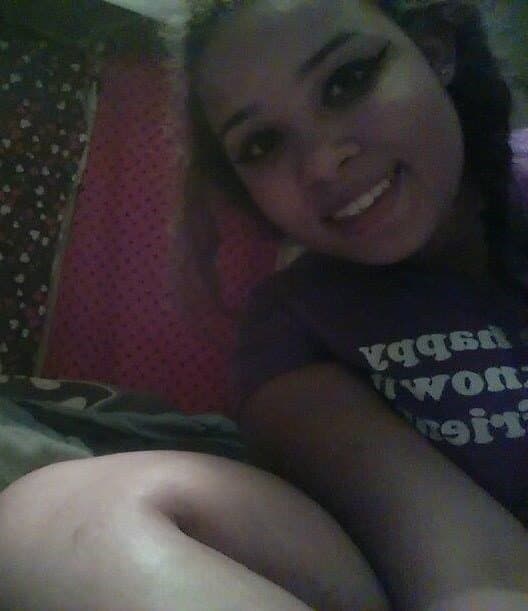 Cute and Chubby Ebony Girlfriend Leaked Giving Handjob to BWC while Getting Fingered Like A Whore