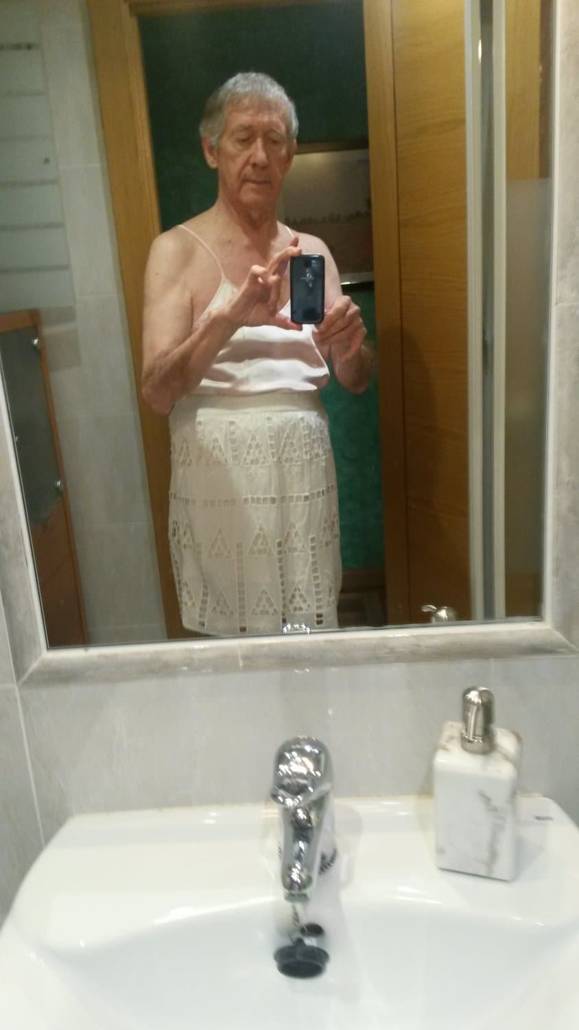 1Fernando Afeminado Lencería Mujer Rosa (2)