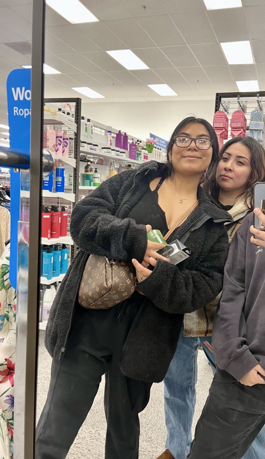 Gf’s Older sister finally sent me her pussy