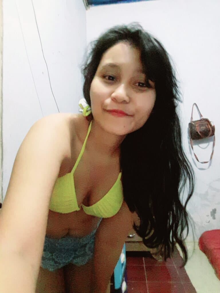 tante diana hijab cantik colmek indonesia malaysia pinay milf muslim