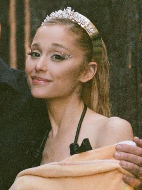 Ariana Grande is my favourite and only porn ??