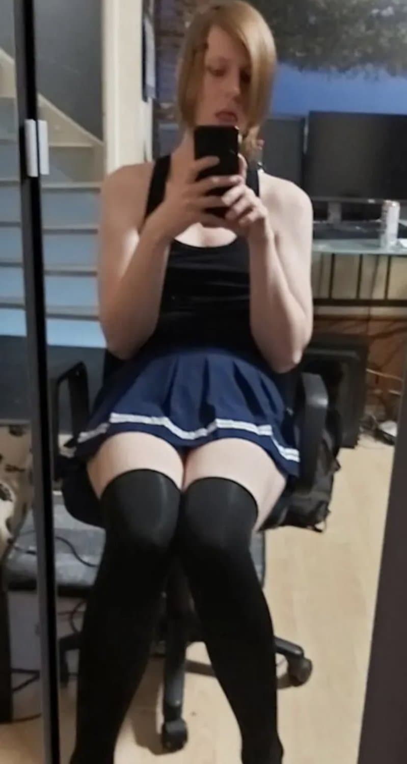 Stupid sissy bitch surrendered to me and begged me not to post her lol dumb femboy fag webslut haha