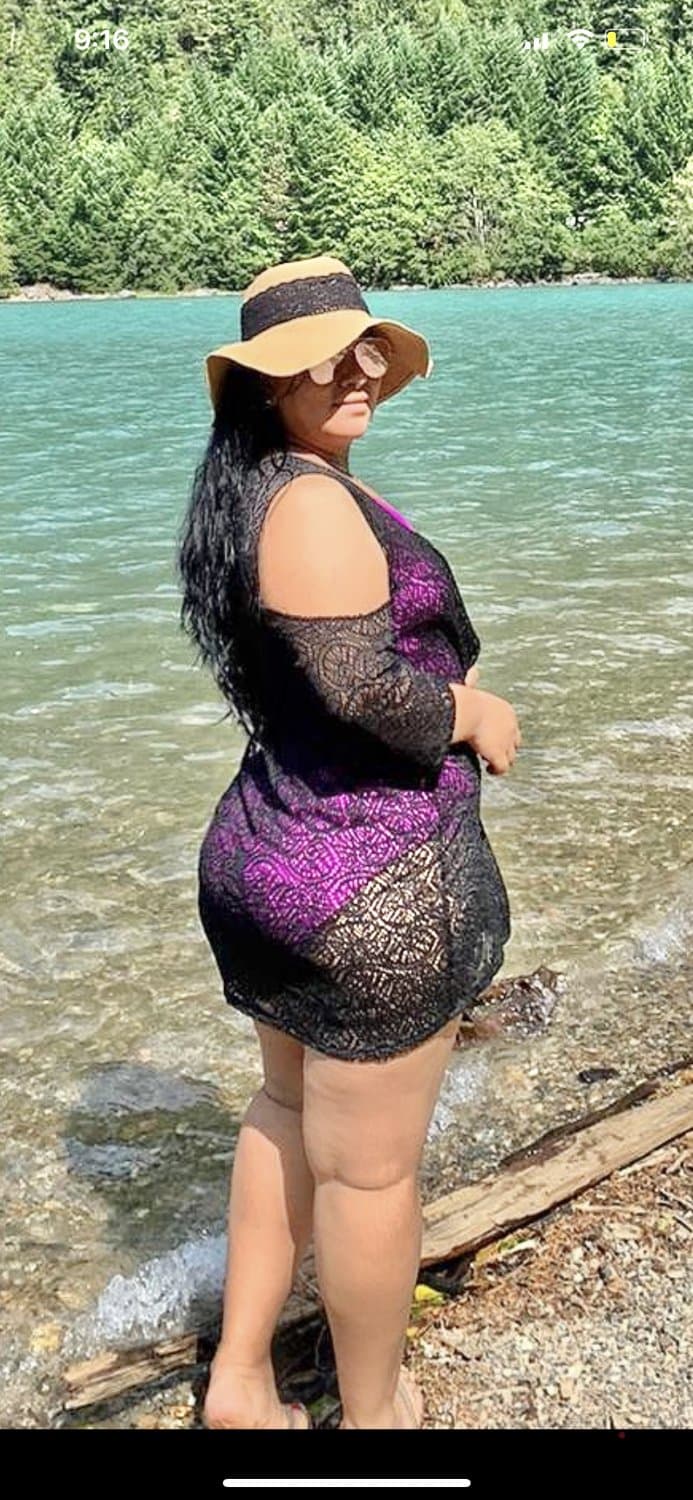 Want to fuck this bitch so bad