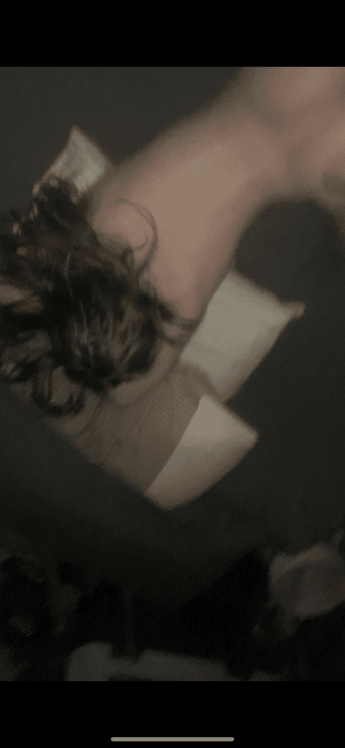 Told my sexy bitch to get naked and put on socks to smoke meth & 10 mins later we Fuckin