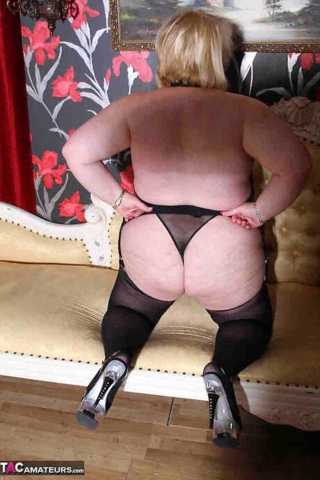 Lexi Cummings uk gilf