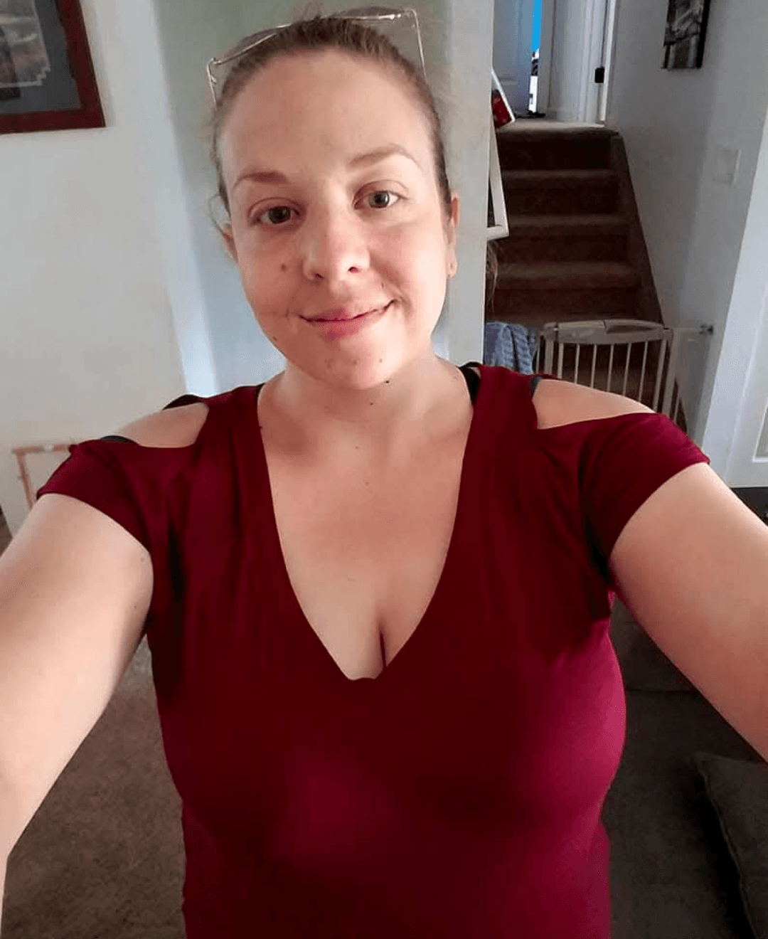 Click to view full size Jennifer Nice legs in jeans Big boobs pretty face