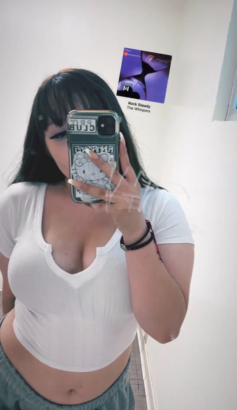 thicc latina irl classmate
