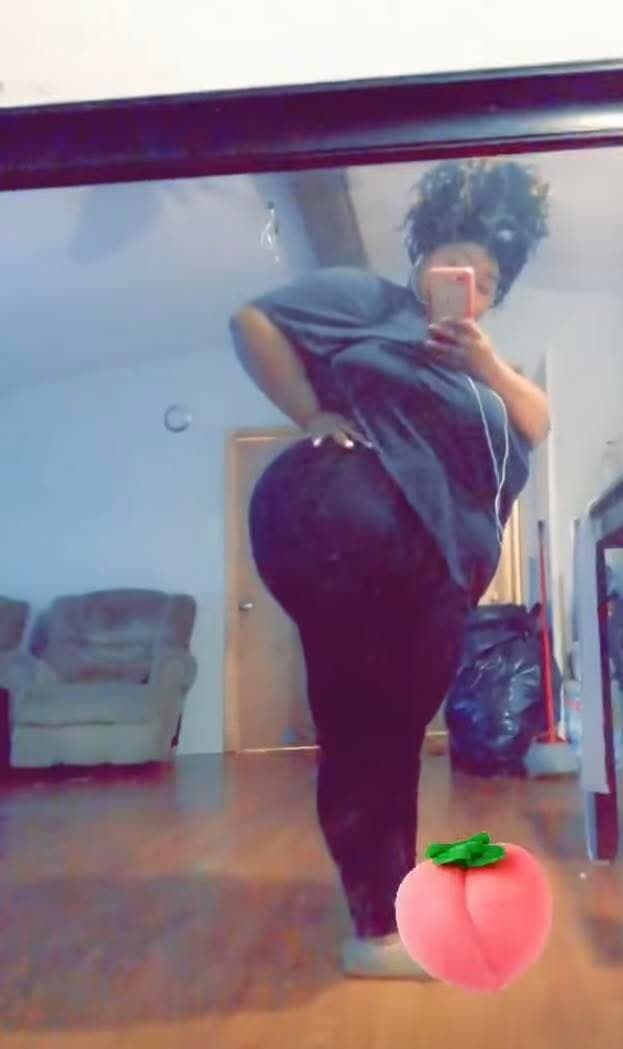 SEXY SSBBW HUGE CHUNKY BUG ASS