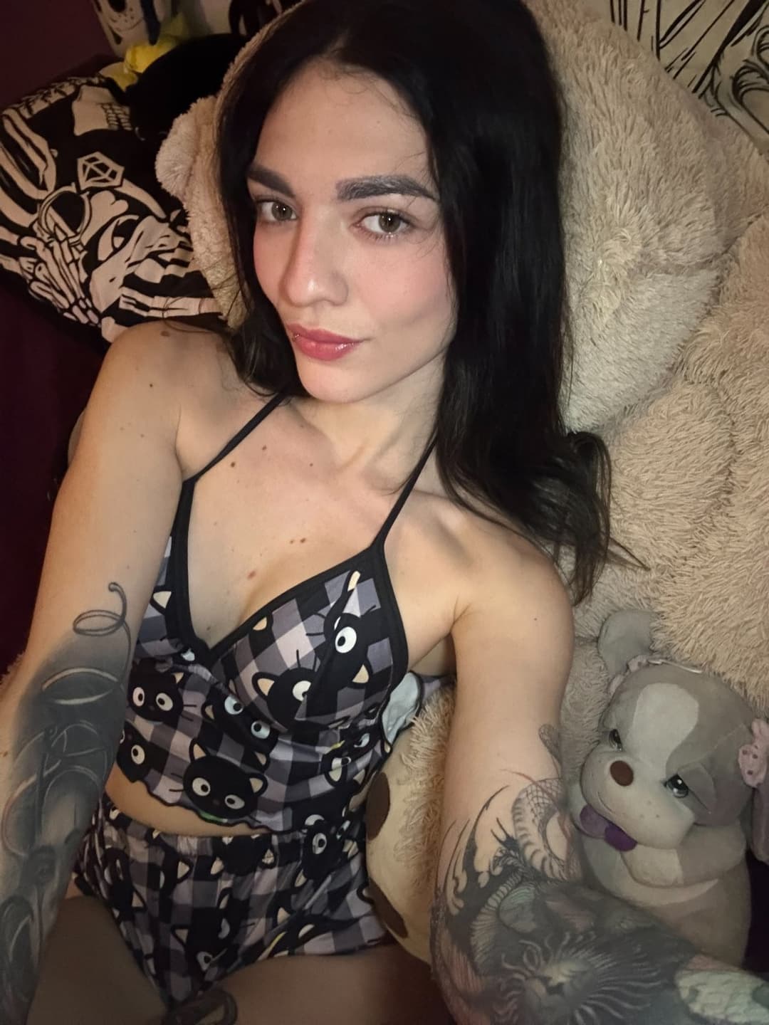 Darker than your secrets, prettier than your dreams