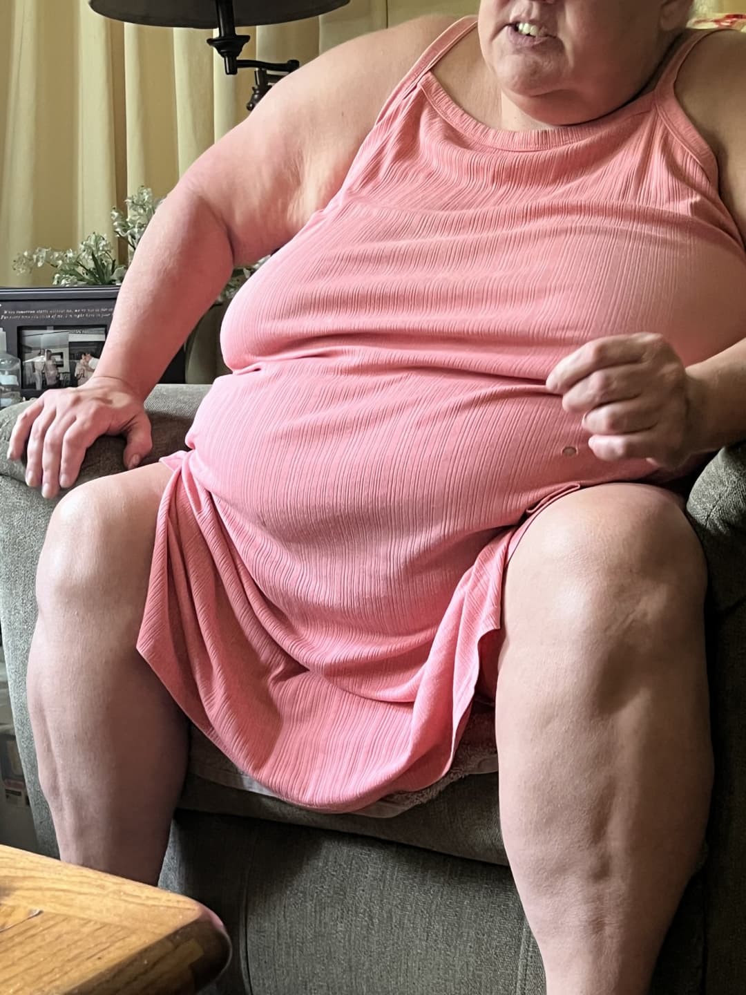 Real ssbbw mom candid too fat to stand and cook but fat enough to fuck