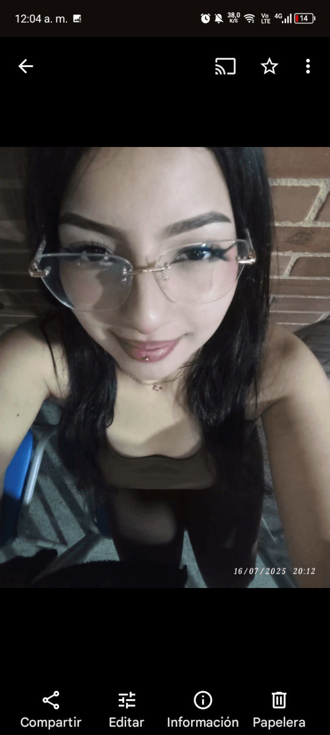 Mi nva Colombiana adolescente de culo grande