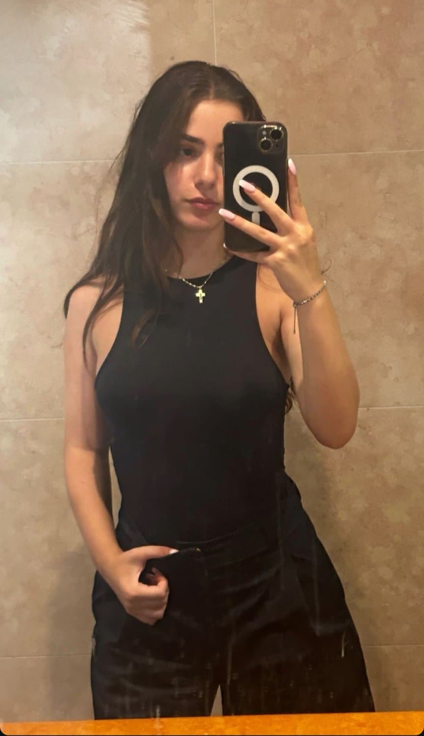 hot amateur women naked flashing(DM ME FOR REQUESTS AI) #112