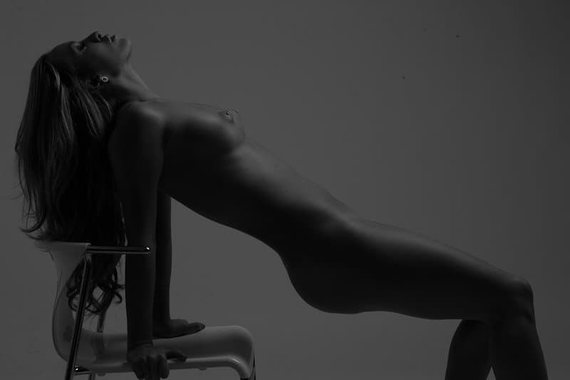 Norwegian pop artist Carina Dahl nude