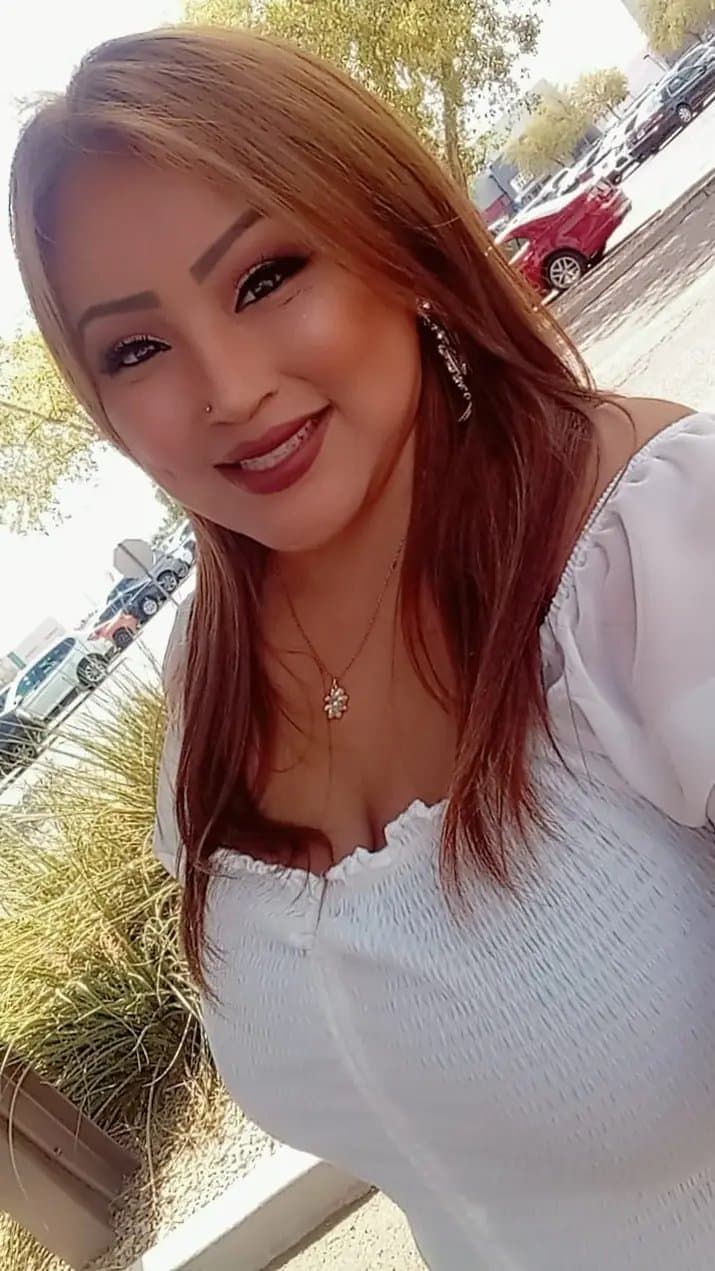 Danetra is so sexy i would creampie her and over in sperm!