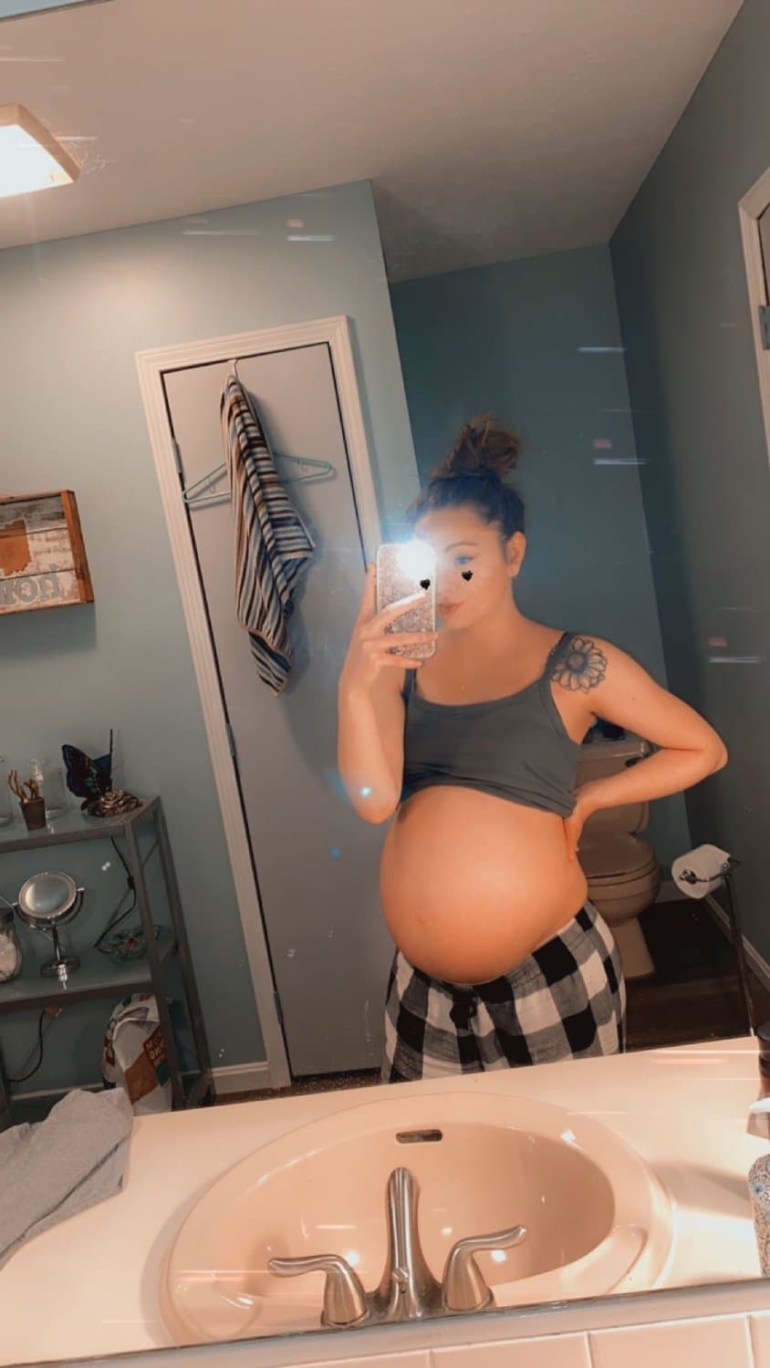 Happy Mother’s Day when I pounded her on a dirt road as I cum in her pussy a make her pregnant