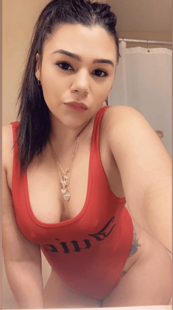 Click to view full size Steph styles Es su nombre de only fans Pero Si alguien tiene más de ella Hablenme PUTA DE FLORIDA