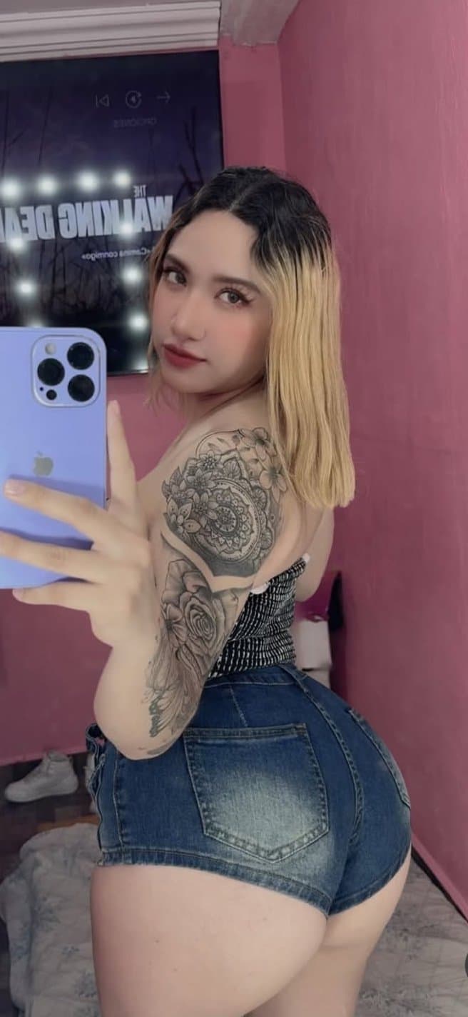 Blanquita culona para deslecharse muy rico