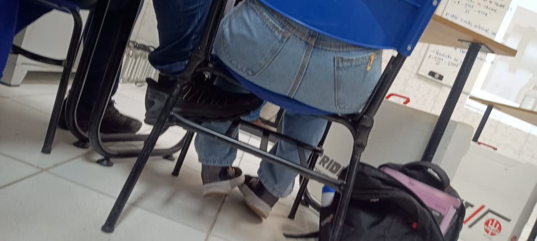 Candid ass that I took (college and bus stop) #7