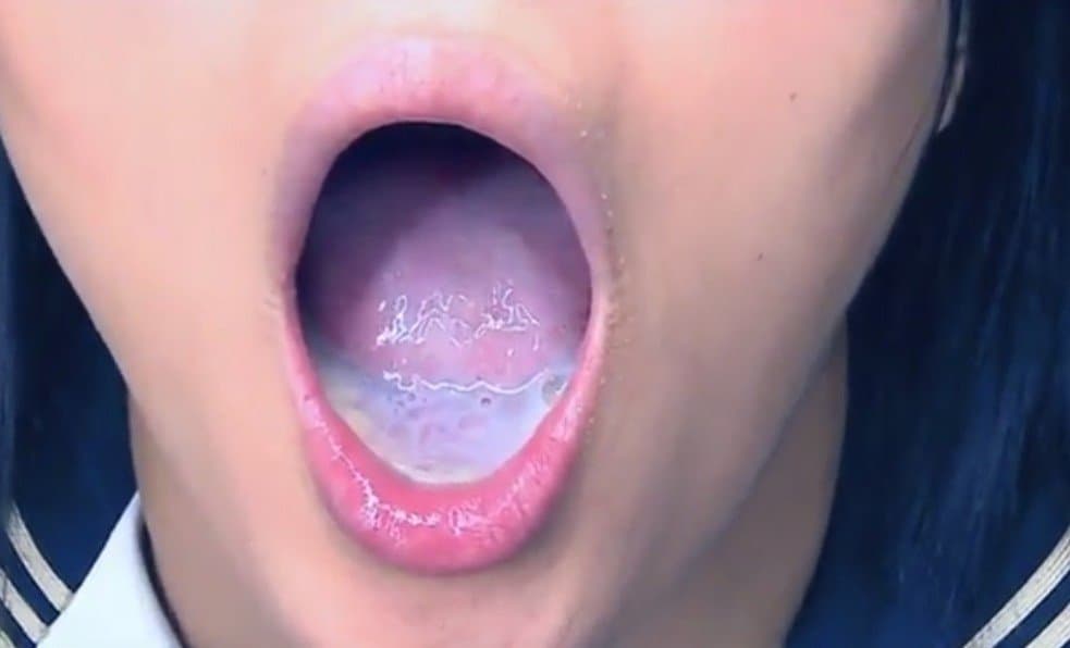 Young Japanese girl is a great slut cum swallower from multiple men