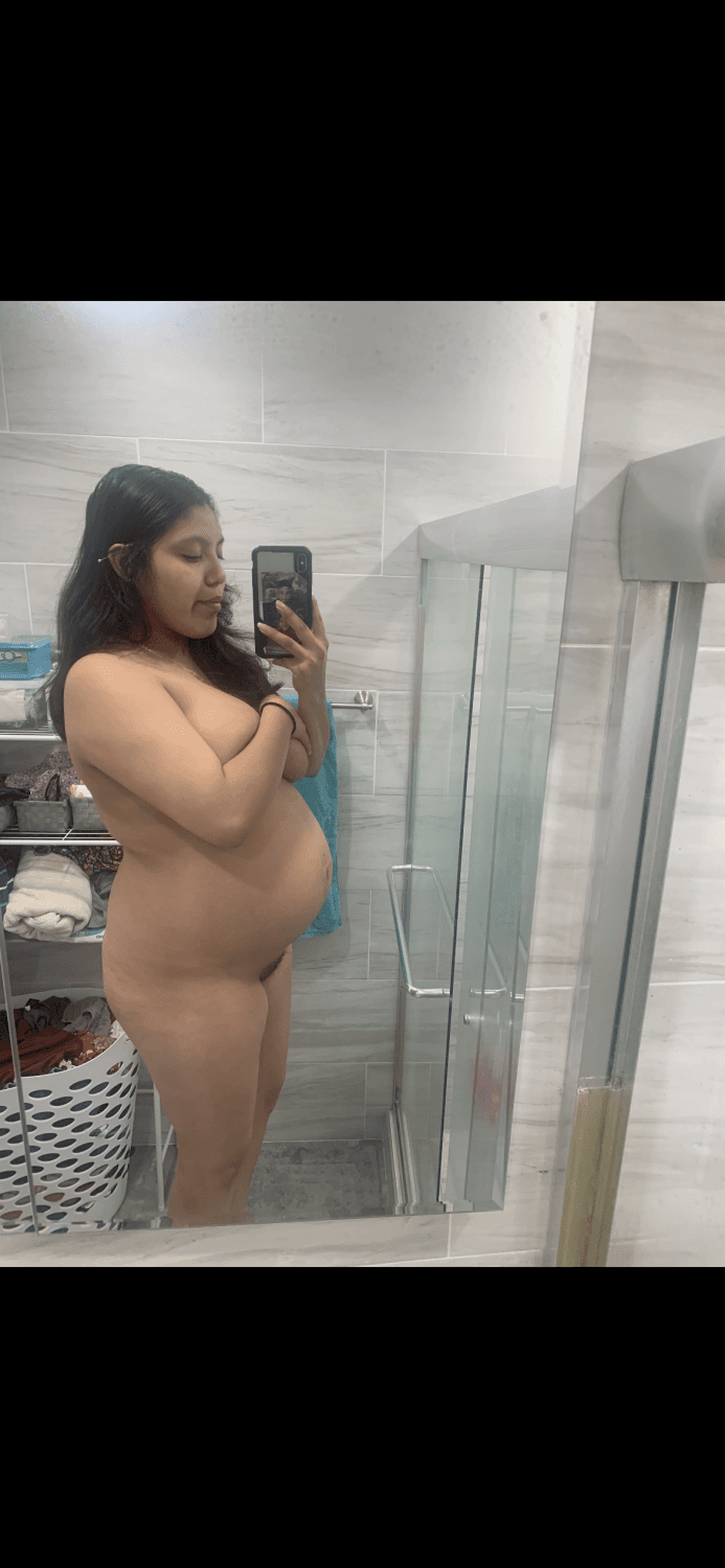 Nasty body Yoselin Pilar Garcia- new Carrolton Maryland loves to eat man ass and show gaped asshole