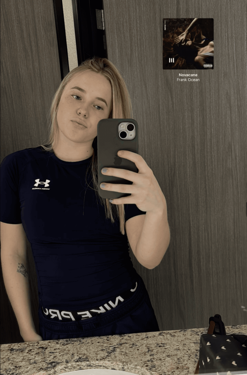 College athlete Regan needs your cum ?