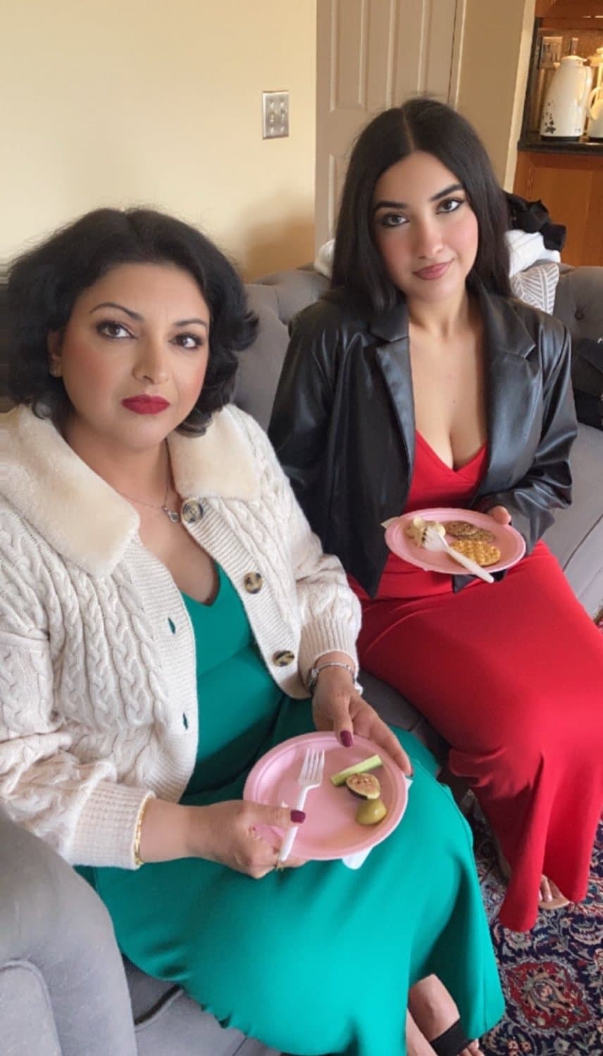 AFGHANI STREET DOG ZUHAL WITH STINKY ASS