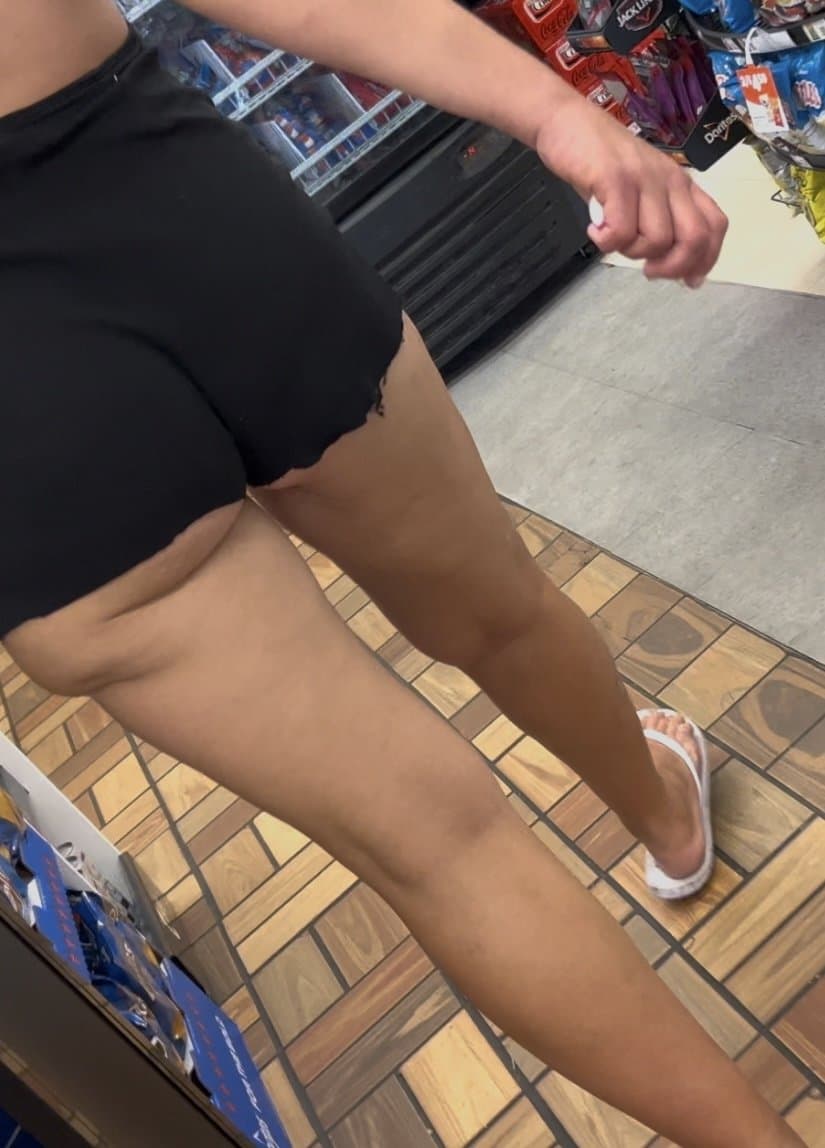 Found online. Babes in tights showing off