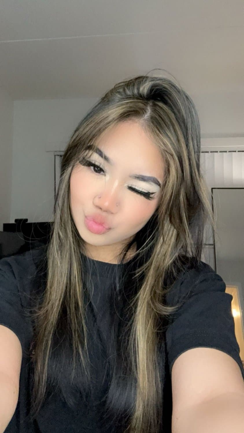 Click to view full size Sexy petite ABG teen Cece