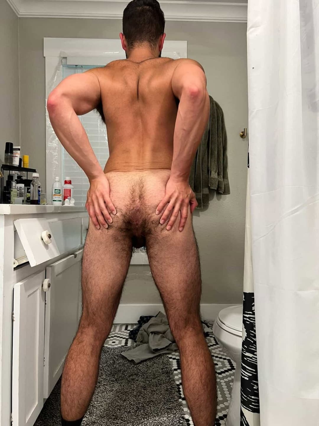 Fag drake: his snap is Drake101ism and his insta dy100ism