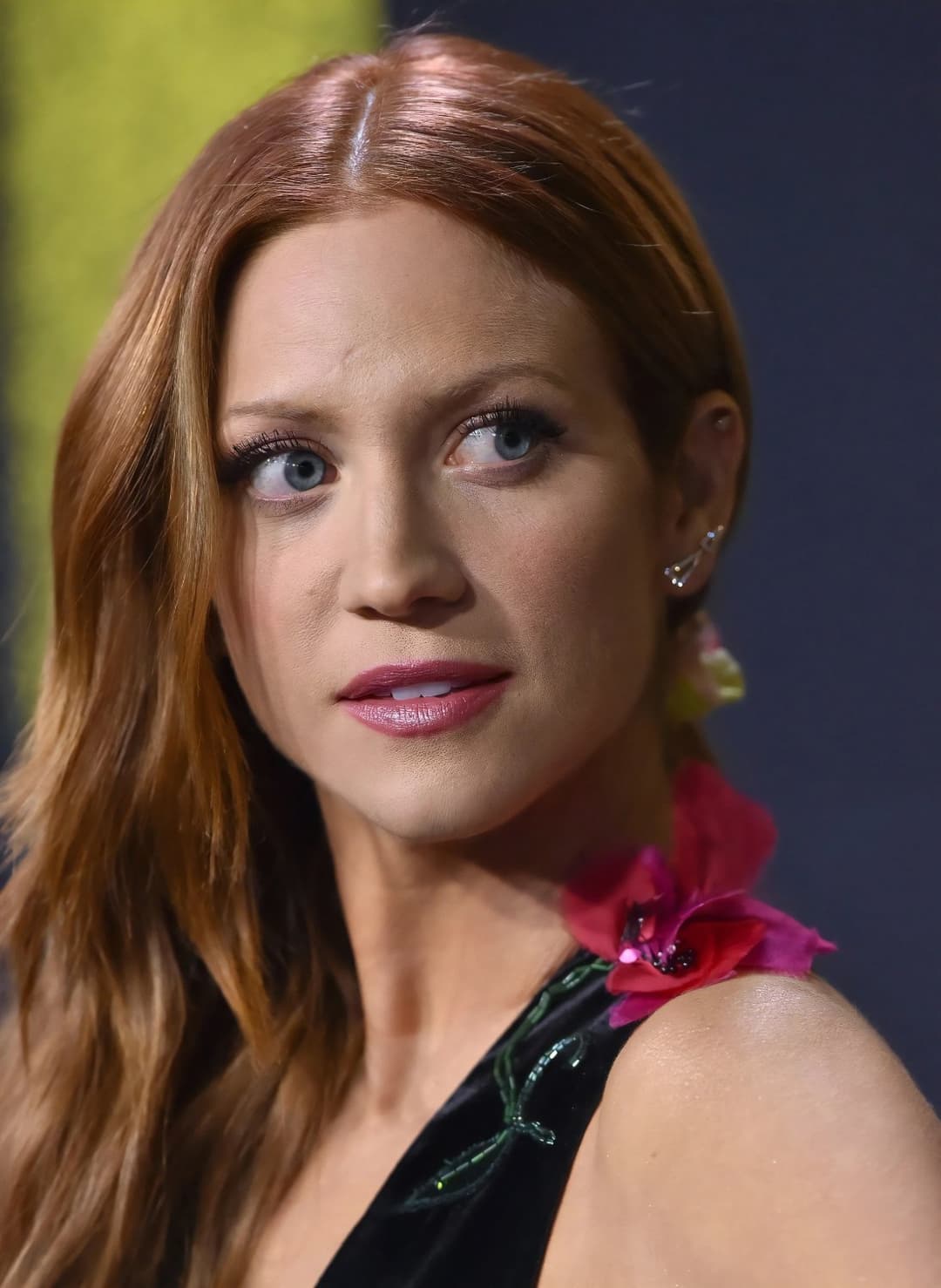 Sexy eyes actress Brittany Snow is a natural beauty. That pretty face is made for cum facial.