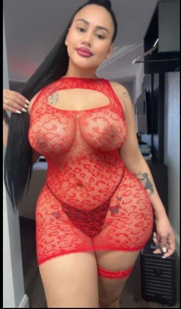 Buddy went thru his bbl Latina big booty nalgona sisters phone after her bbl